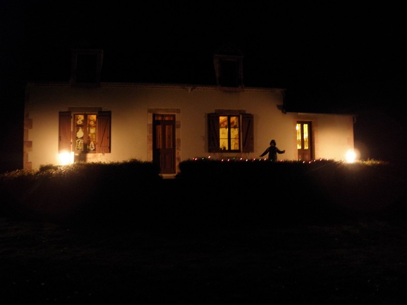 maison-decorations-noel-lumieres-guirlande